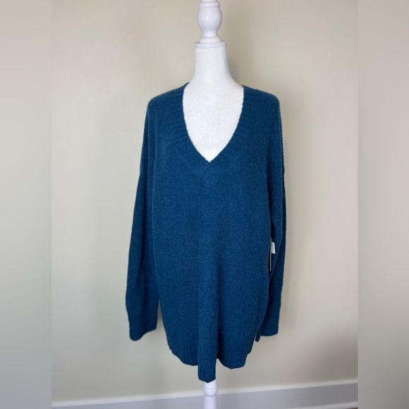 Nordstrom Cozy Oversized V-Neck Alpaca Cashmere Blend Blue Sweater Small NWT - Picture 2 of 7